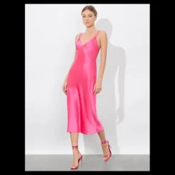 ALICE & OLIVIA