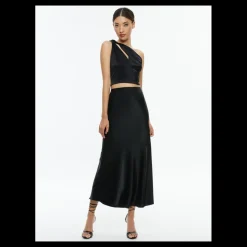 ALICE & OLIVIA
