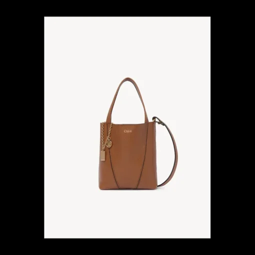 CHLOÉ