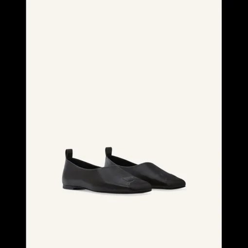 COURREGES