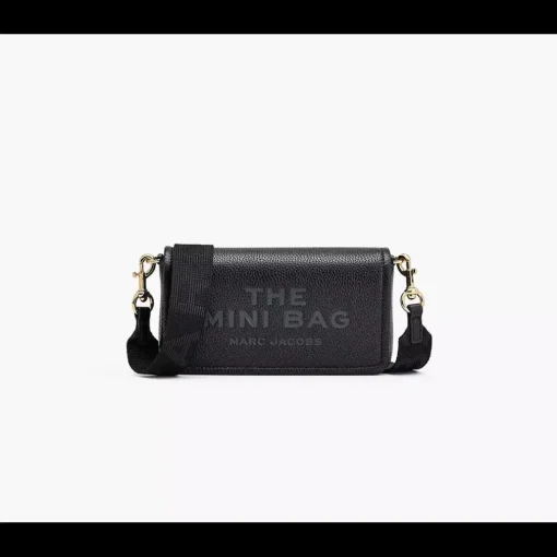 MARC JACOBS